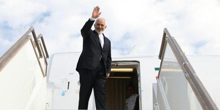 ظریف پس از ترک سنگال راهی تهران شد