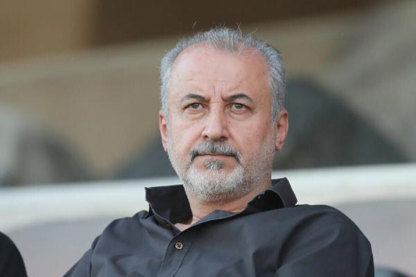 درویش تکلیف بیرانوند را یکسره کرد ، فوتبال ایران بی در و پیکر شده اما نه در پرسپولیس!